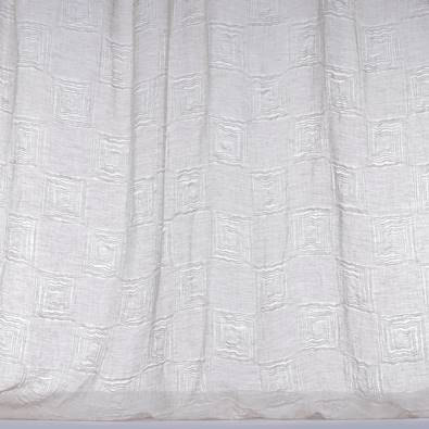 Paola, Linen